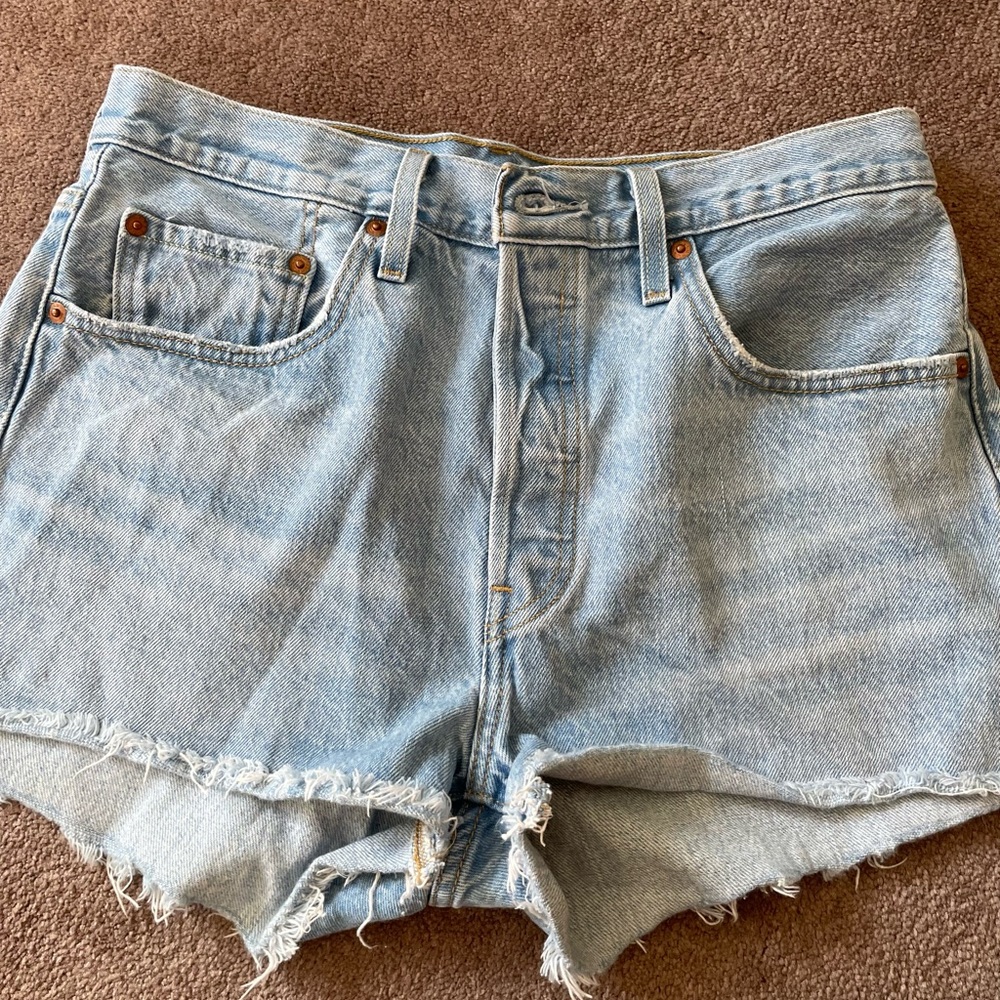 Levi’s 501 button fly shorts